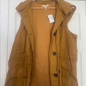 NEW hooded vest